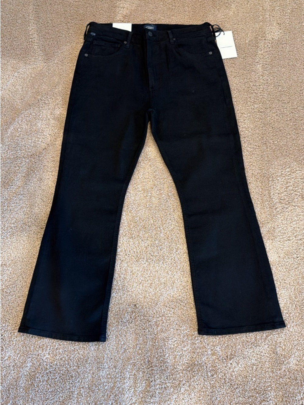 Citizens Of Humanity Isola ankle flare jeans. Size 30. NWT